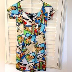 Woman’s dress size L